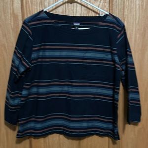 Patagonia women’s shirt/blouse. Size Medium.

[158]
